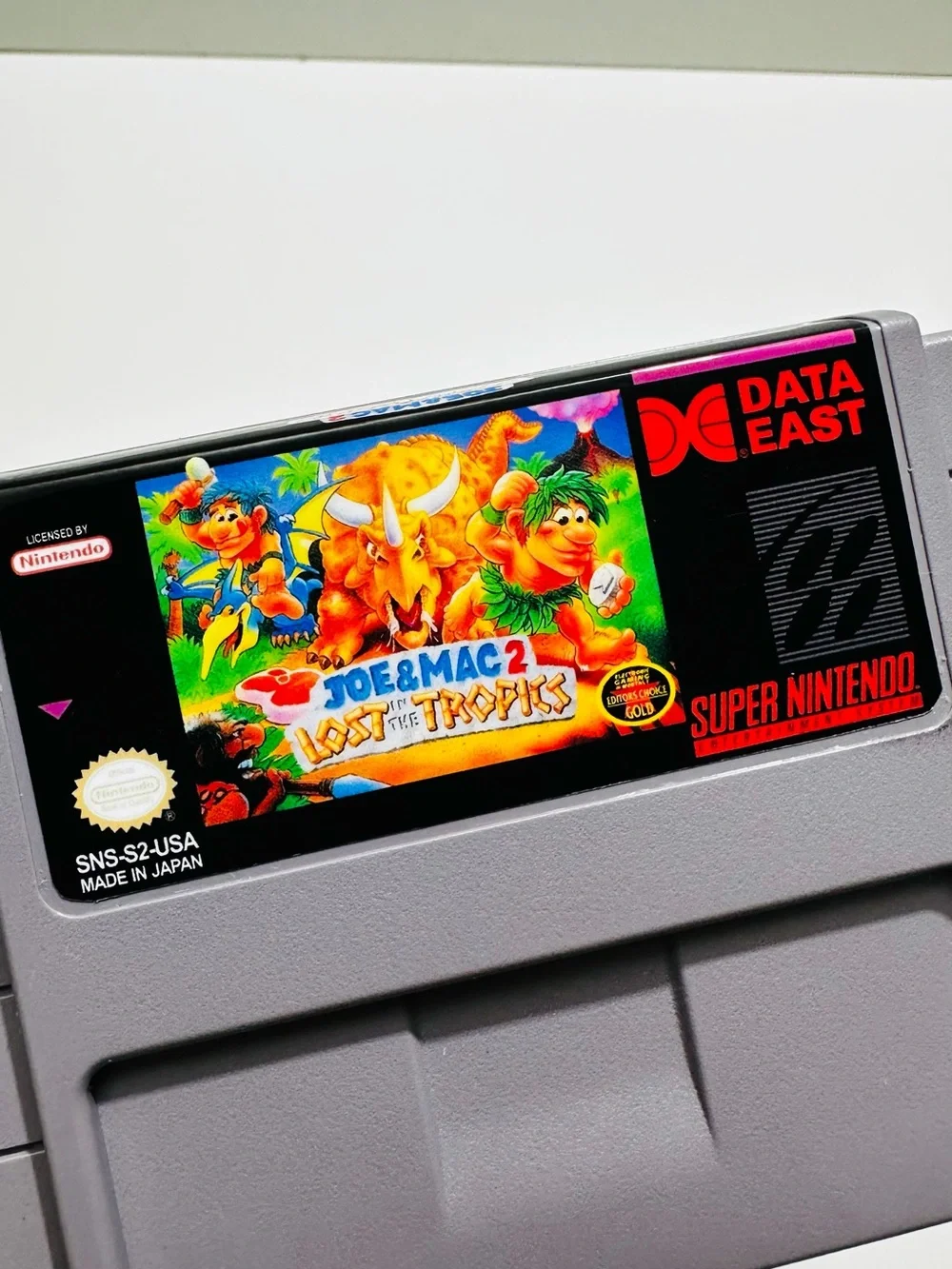 Super Nintendo Joe & Mac 2: Lost in the Tropics Game Cartridge - Gray